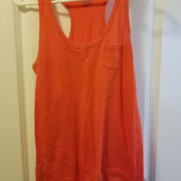 Gap small racerback tank - Picture 2 of 5